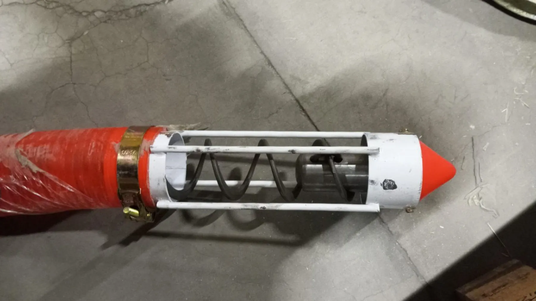 Входной патрубок гибкого шнекового загрузчика D100 – 1