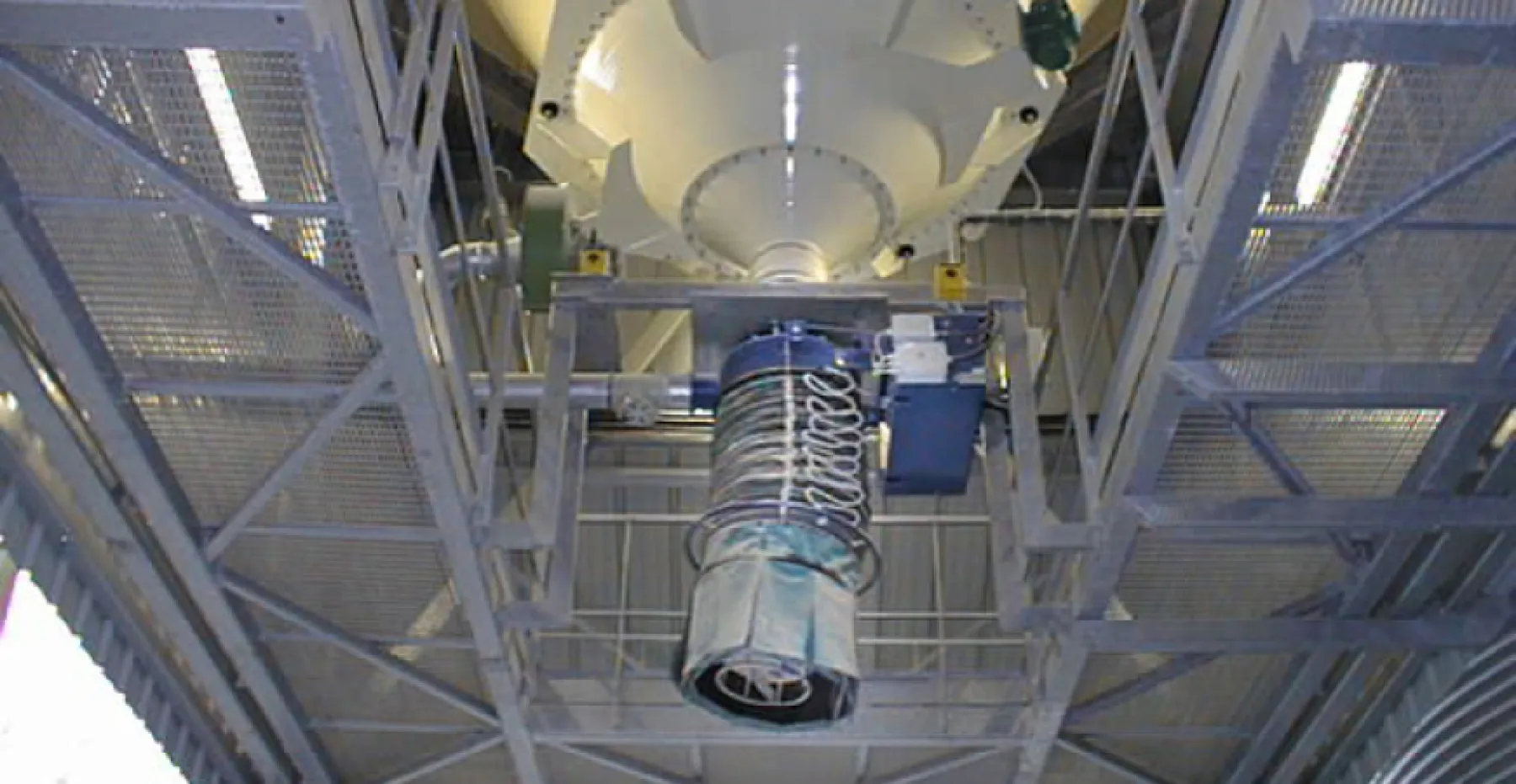 Телескопический загрузчик BELLOJET ZС – 1