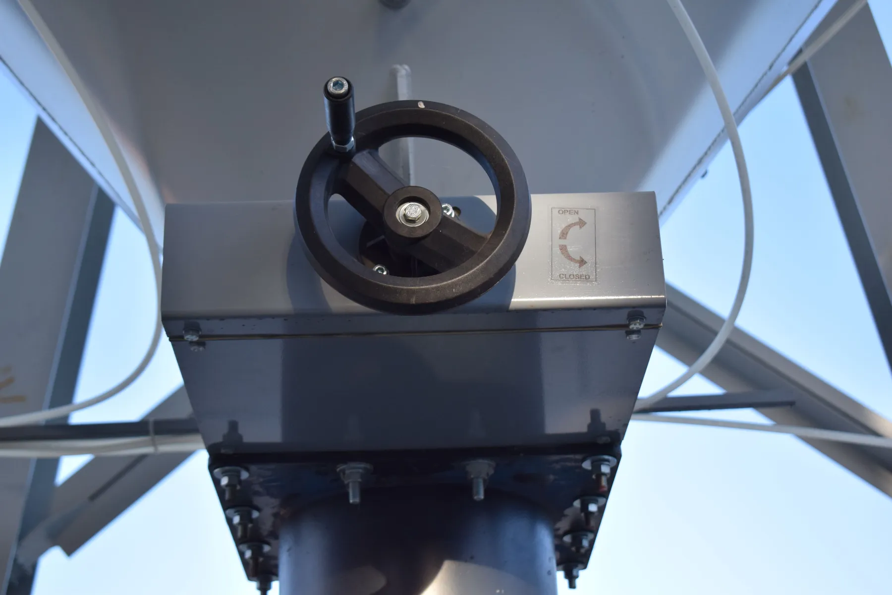 Привод ручной к ножевому затвору CMG0350I – 1